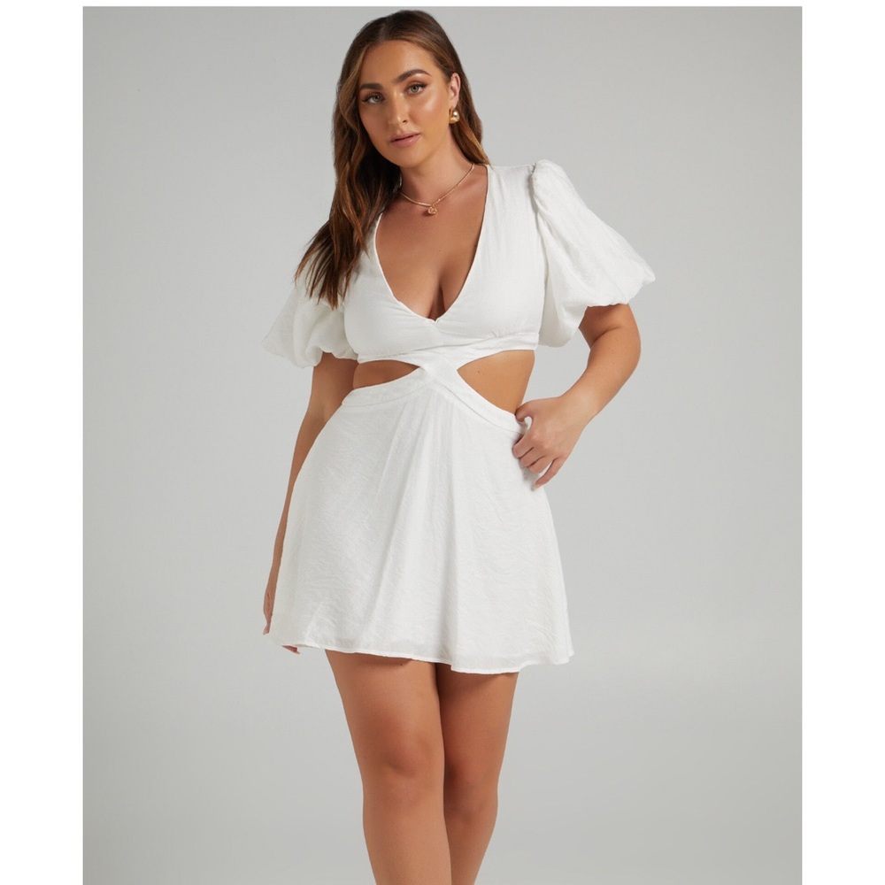 NWT Showpo cutout dress